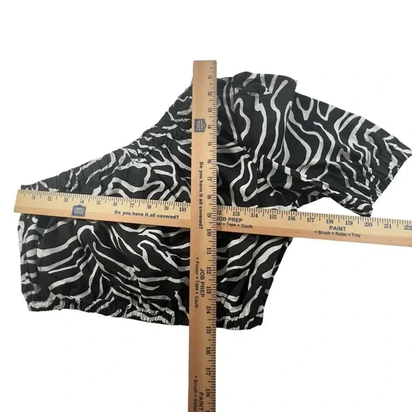 Rails Evy Top Black/White Contour Lines Small Elegant Animal Print MSRP $158 - Picture 5 of 7